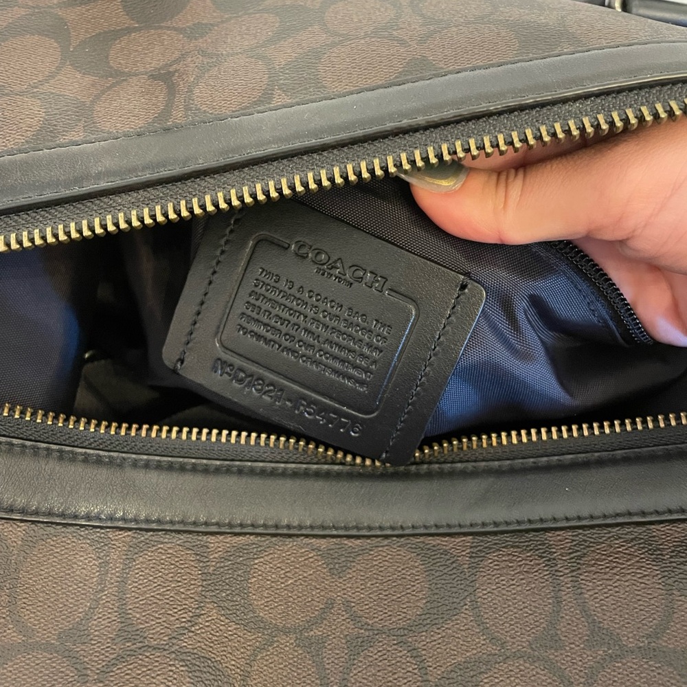 NWT Coach Voyager Signature Brown and Black Duffel Bag - Picture 4 of 5